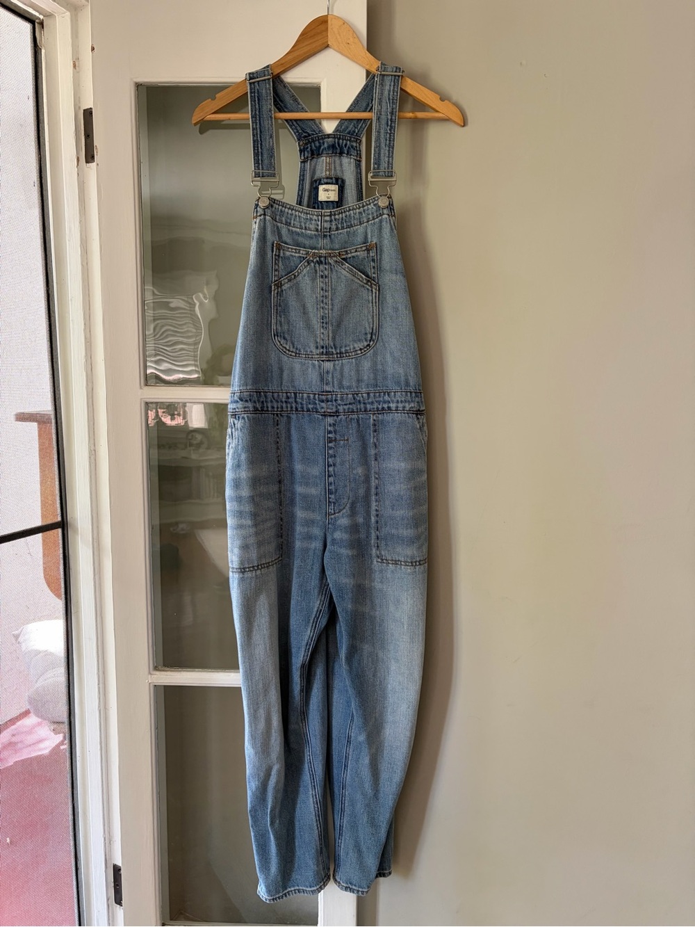 GAP Light Blue Denim Women’s Overalls